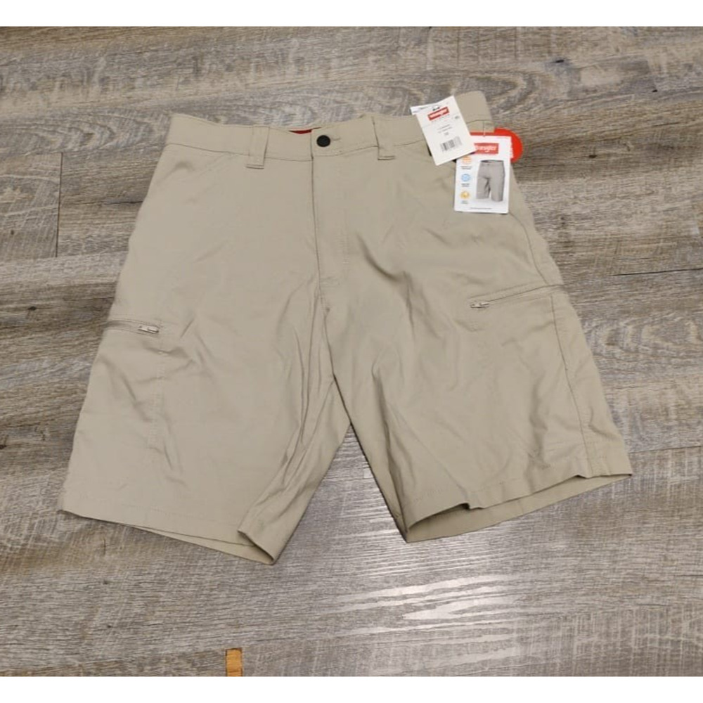 NWT Wrangler Mens Size 32 Performance Utility Flex Waist Pockets tan" Shorts